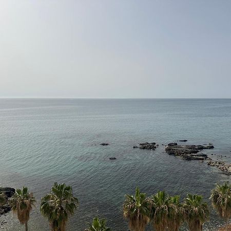 La Perla Beach Benalmadena Bagian luar foto